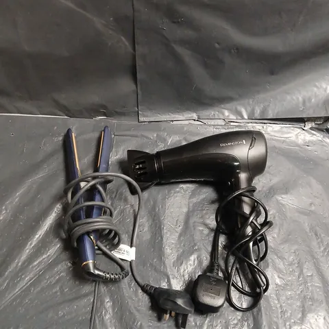 LOT OF 2 ELECTRICAL HAIRCARE PRODUCTS TO INCLUDE - REMINGTON D3010 HAIR DRYER IN BLACK - BABYLISS 2516U HAIR STRAIGHTEMER IN MIDNIGHT BLUE