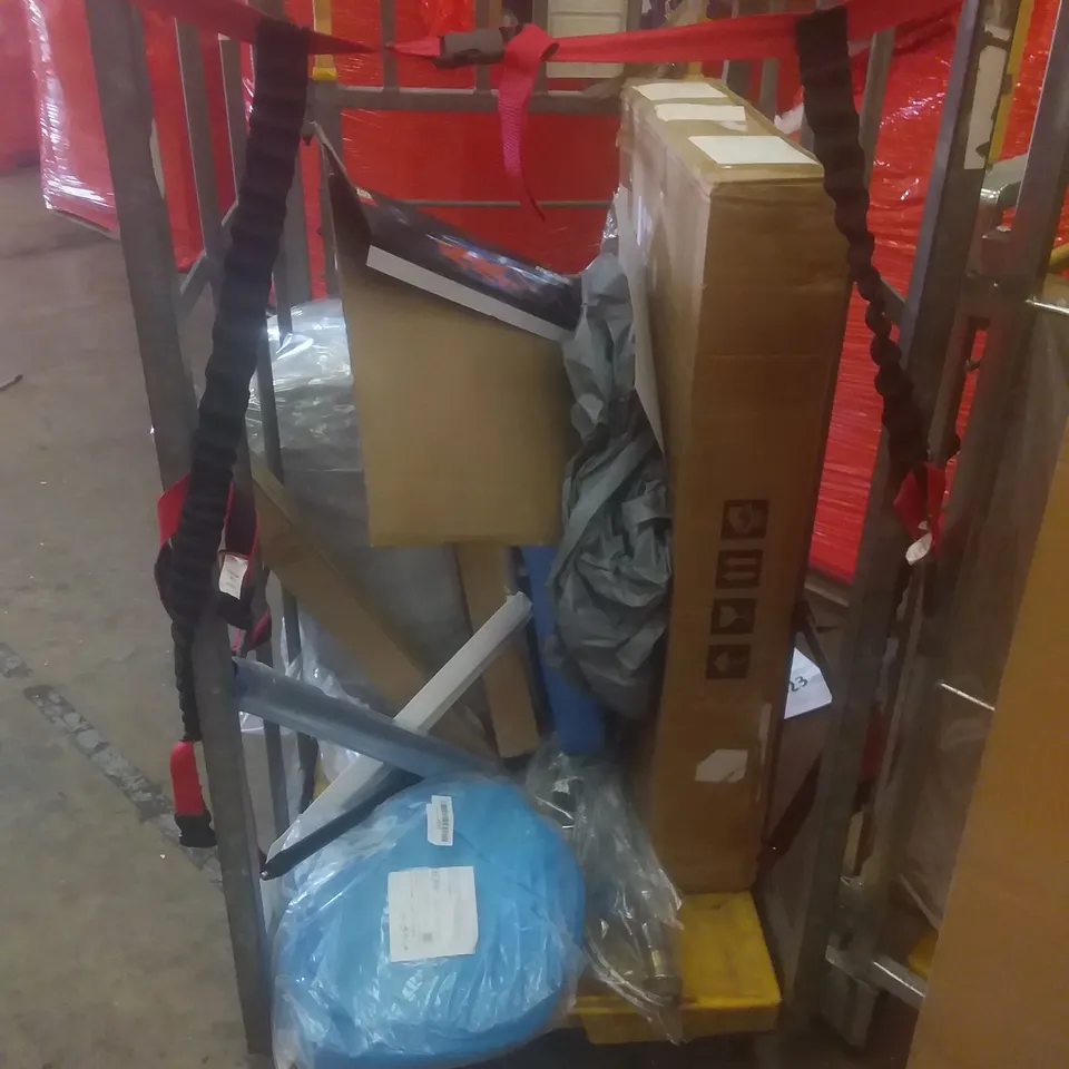 PALLET OF ASSORTED ITEMS INCLUDING BASSINET AND BEDSIDE SLEEPER, AIR MATTRESS, BALLOON ARCH STAND, COMPACT CANOPY