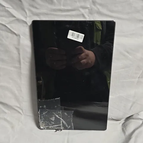 SAMSUNG TABLET – SILVER - MODEL SM-X205