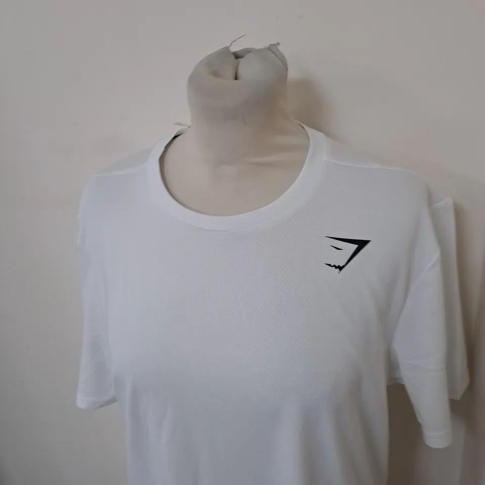 GYMSHARK REST DAY ESSENTIALS T-SHIRT SIZE M