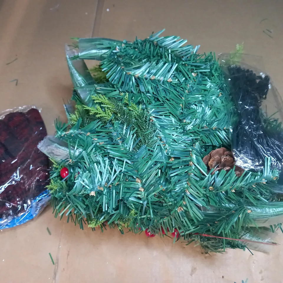 DESIGNER STYLE 6FT DECORATIVE CHRISTMAS GARLAND