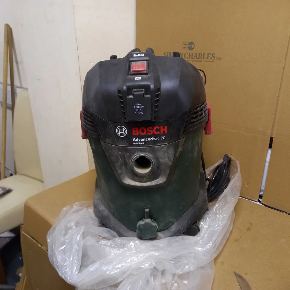 BOSCH ADVANCED VAC 20