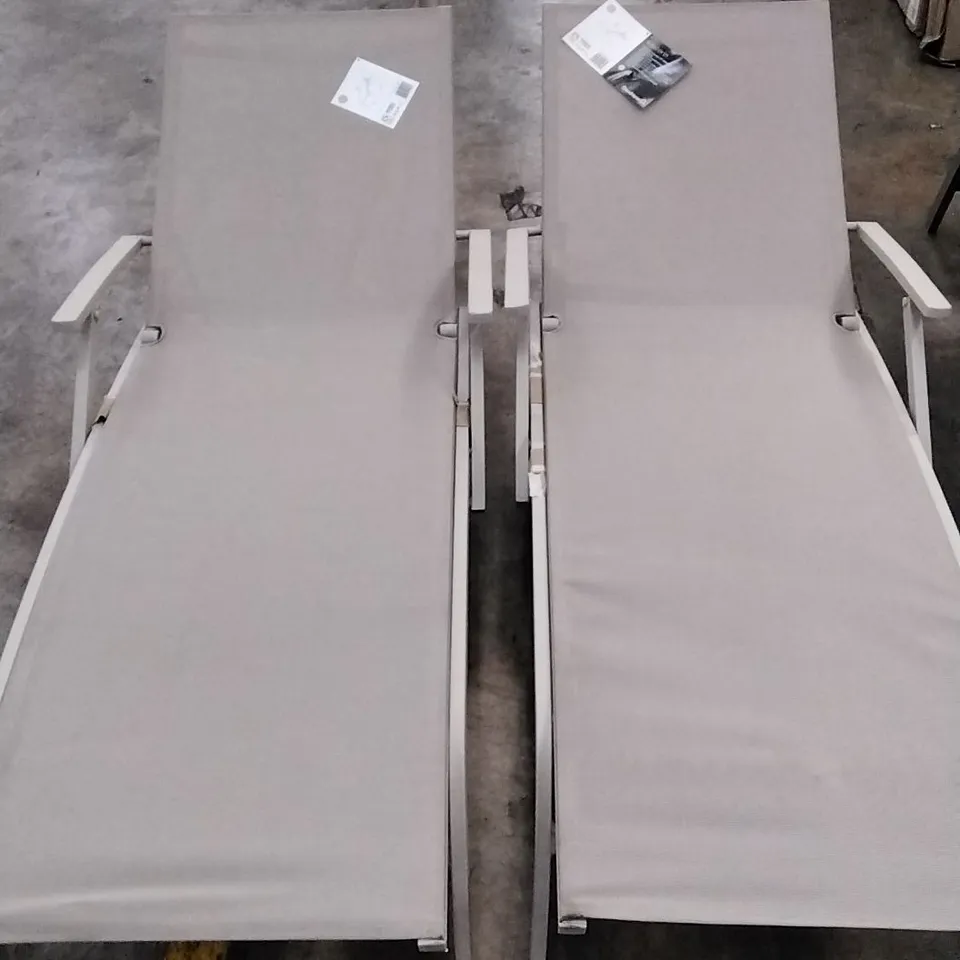 2X GOODHOME SANTORIN ALUMINUM SUN LOUNGER 