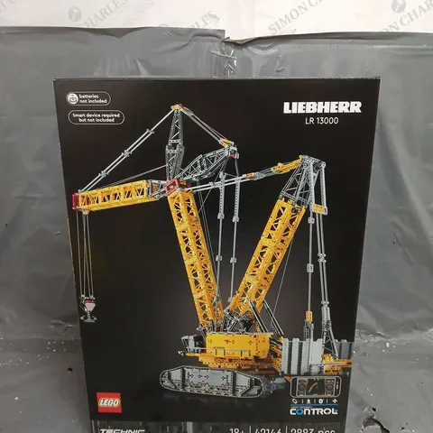 BOXED LEGO TECHNIC LIEBHERR LR 13000 REMOTE CONTROLE CRAWLER CRANE