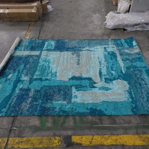 SMART HALI AQUA RUG // SIZE: 160 X 230cm