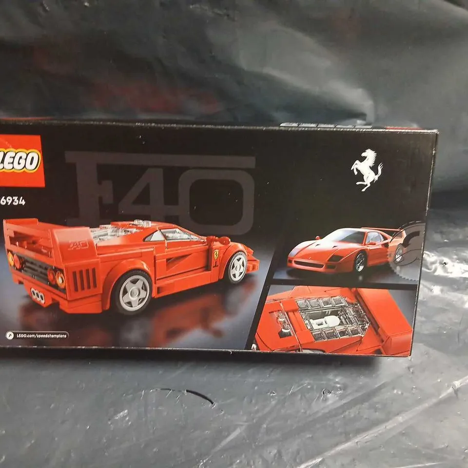 BOXED LEGO SPEED CHAMPIONS 76934 FERRARI F40