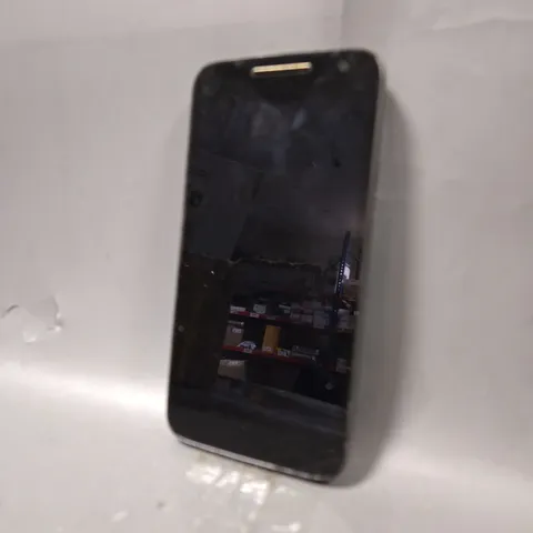 MOTOROLA MOBILE PHONE IN BLACK