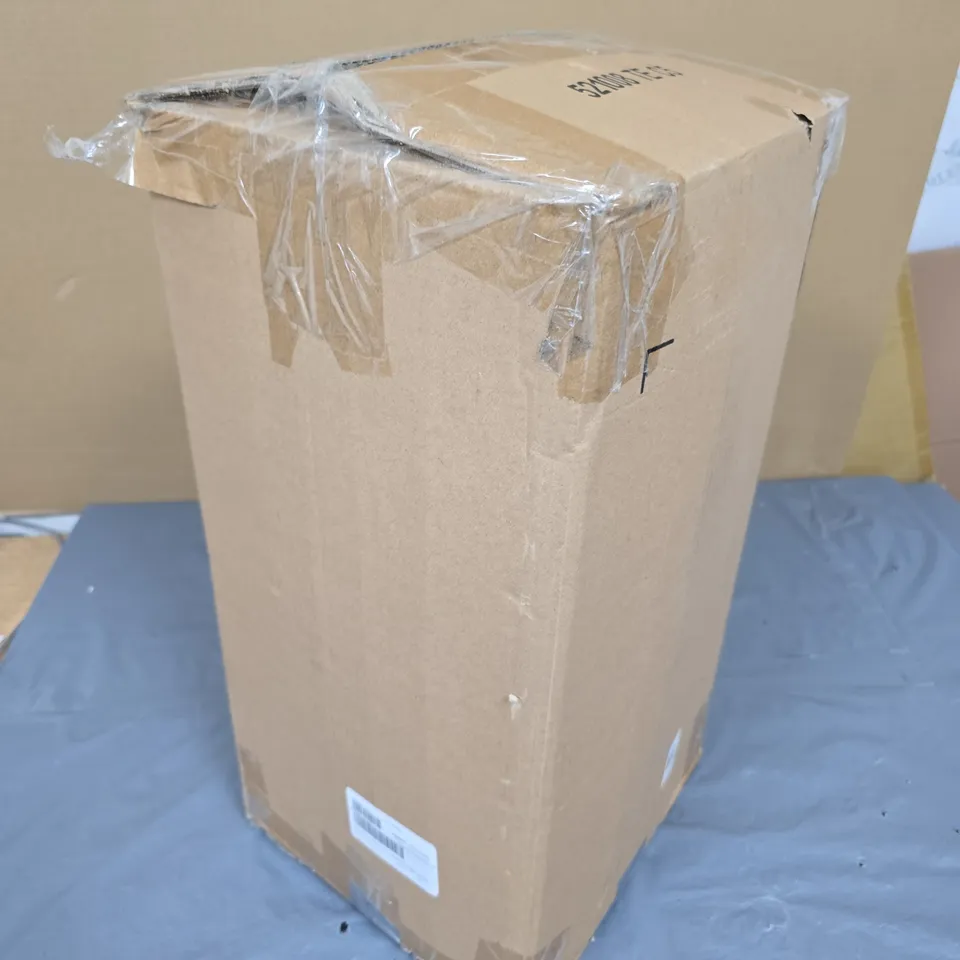 HOME STORIES SET OF 2 INDOOR / OUTDOOR LED EFFECT LANTERNS