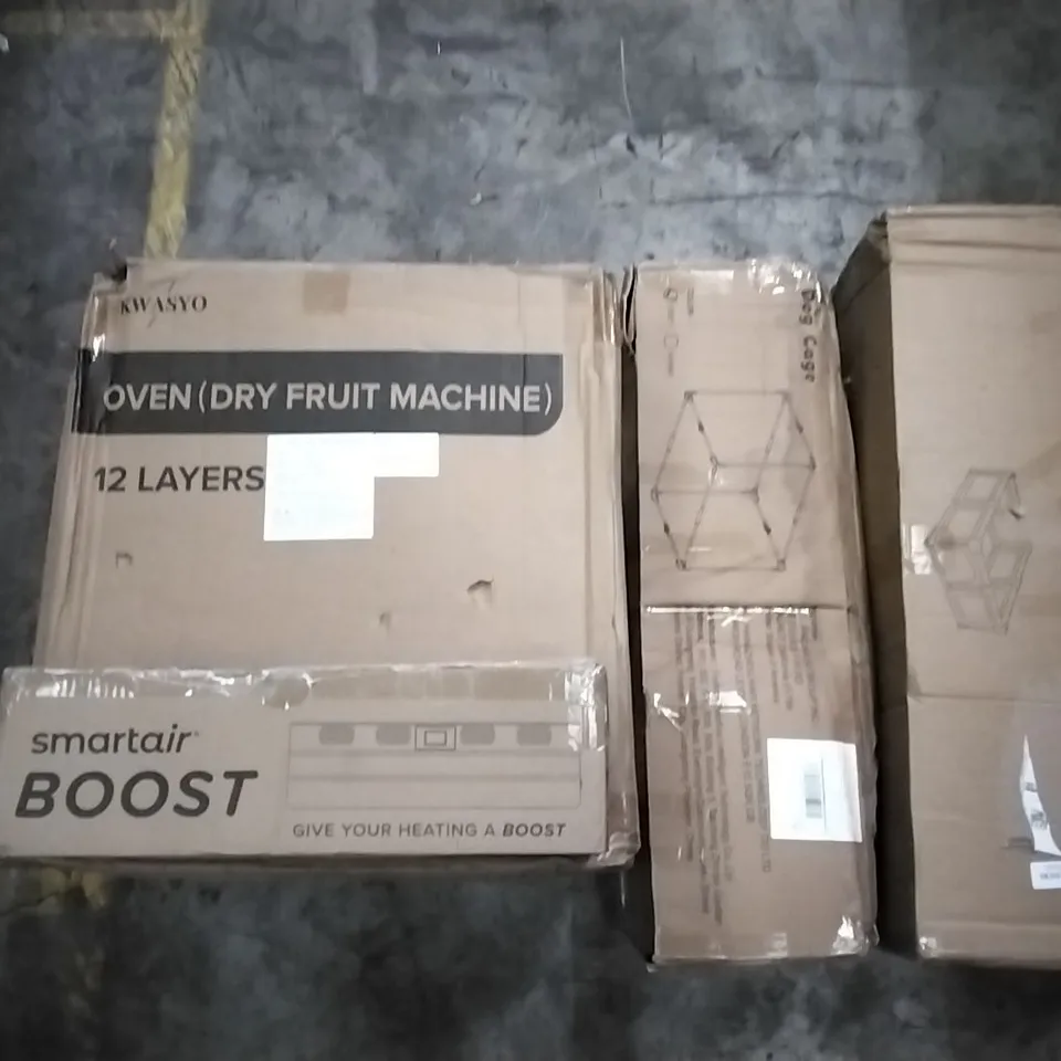 PALLET OF HOUSEHOLD ITEMS TO INCLUDE DOG CAGES, PLAY PENS, OVEN (DRY FRUIT MACHINE) ECT