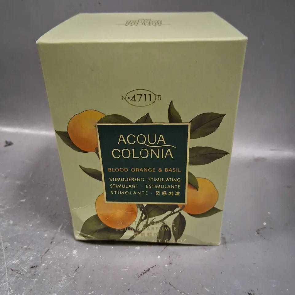 BOXED ACQUA COLONIA BLOOD ORANGE AND BASIL SCENTED CANDLE 180G