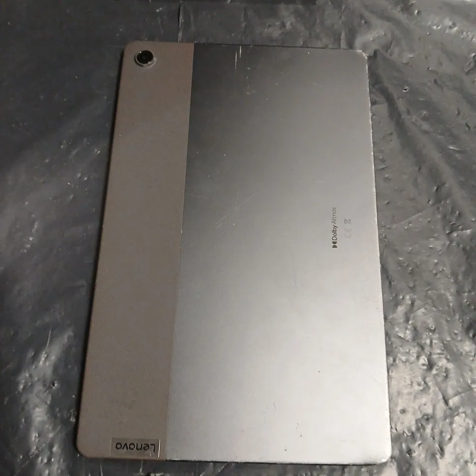 LENOVO ANDROID TABLET – CRACKED SCREEN, DOLBY ATMOS BRANDING