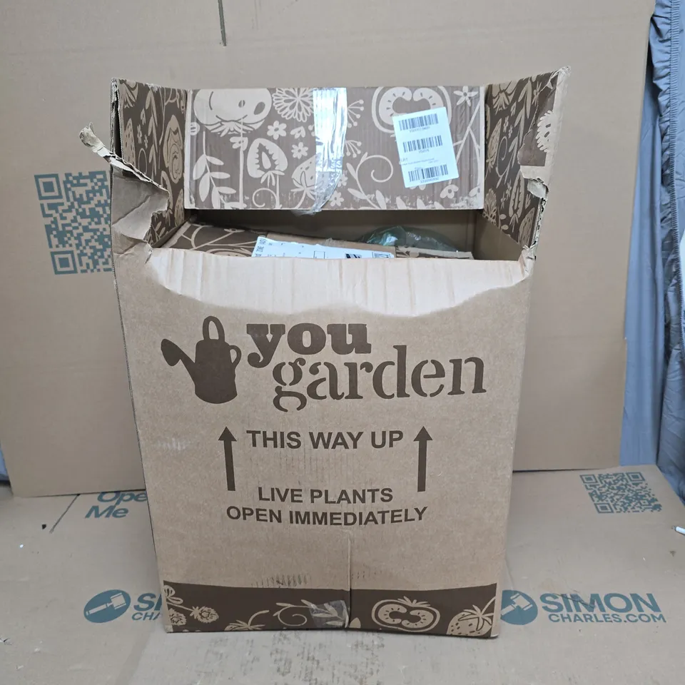 BOXED YOU GARDEN PAIR HEART 40CM WASHED GRANITE PLANTER 