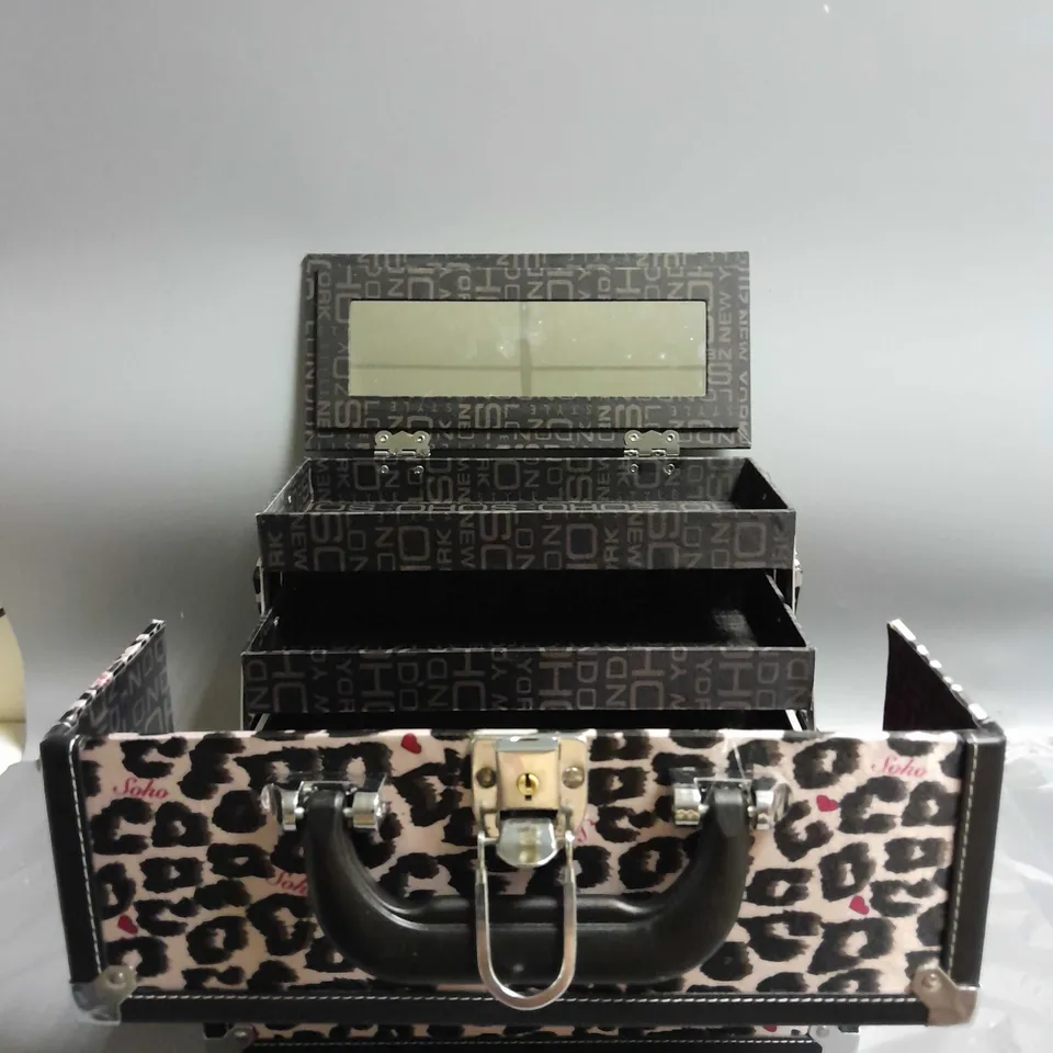 SOHO COSMETIC STORAGE BOX IN LEOPARD PRINT