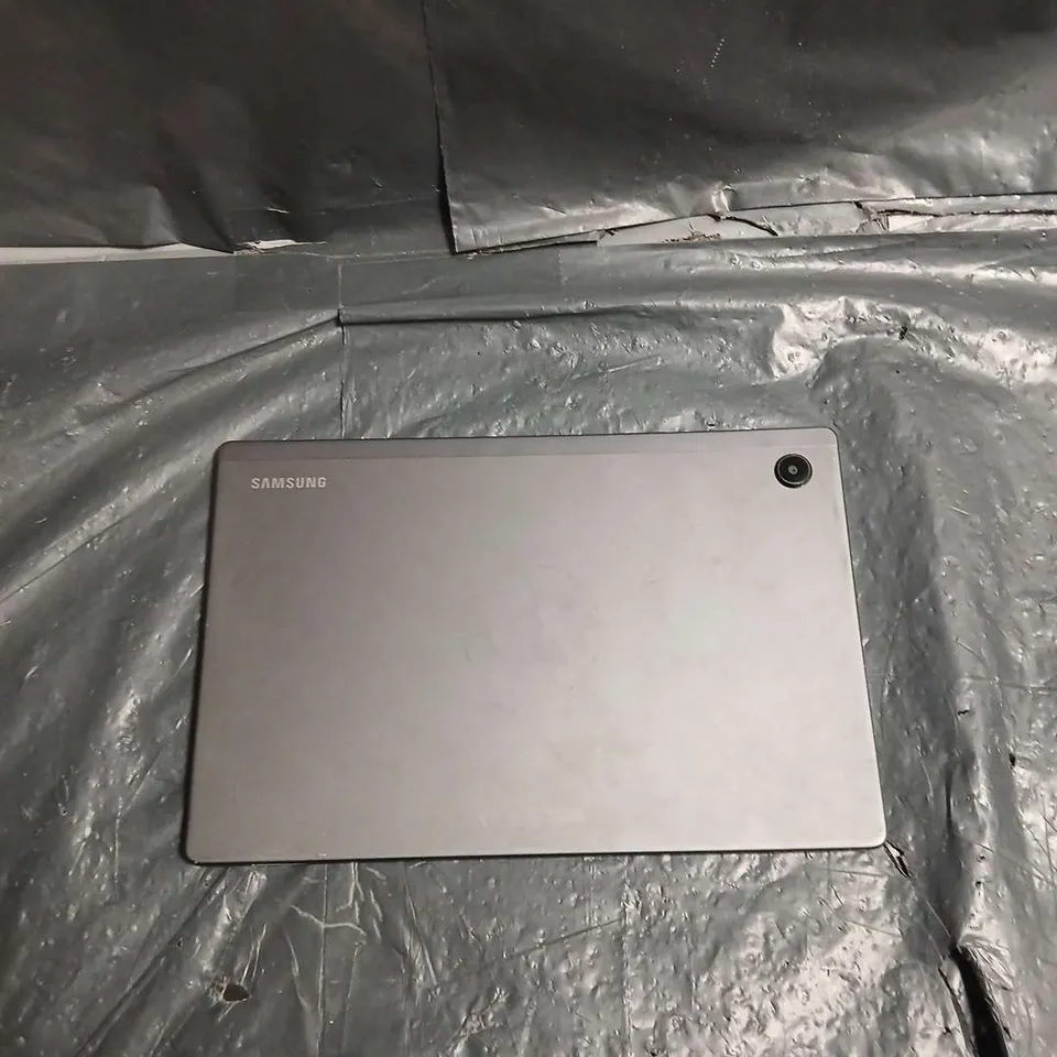 SAMSUNG TABLET – SPACE GREY