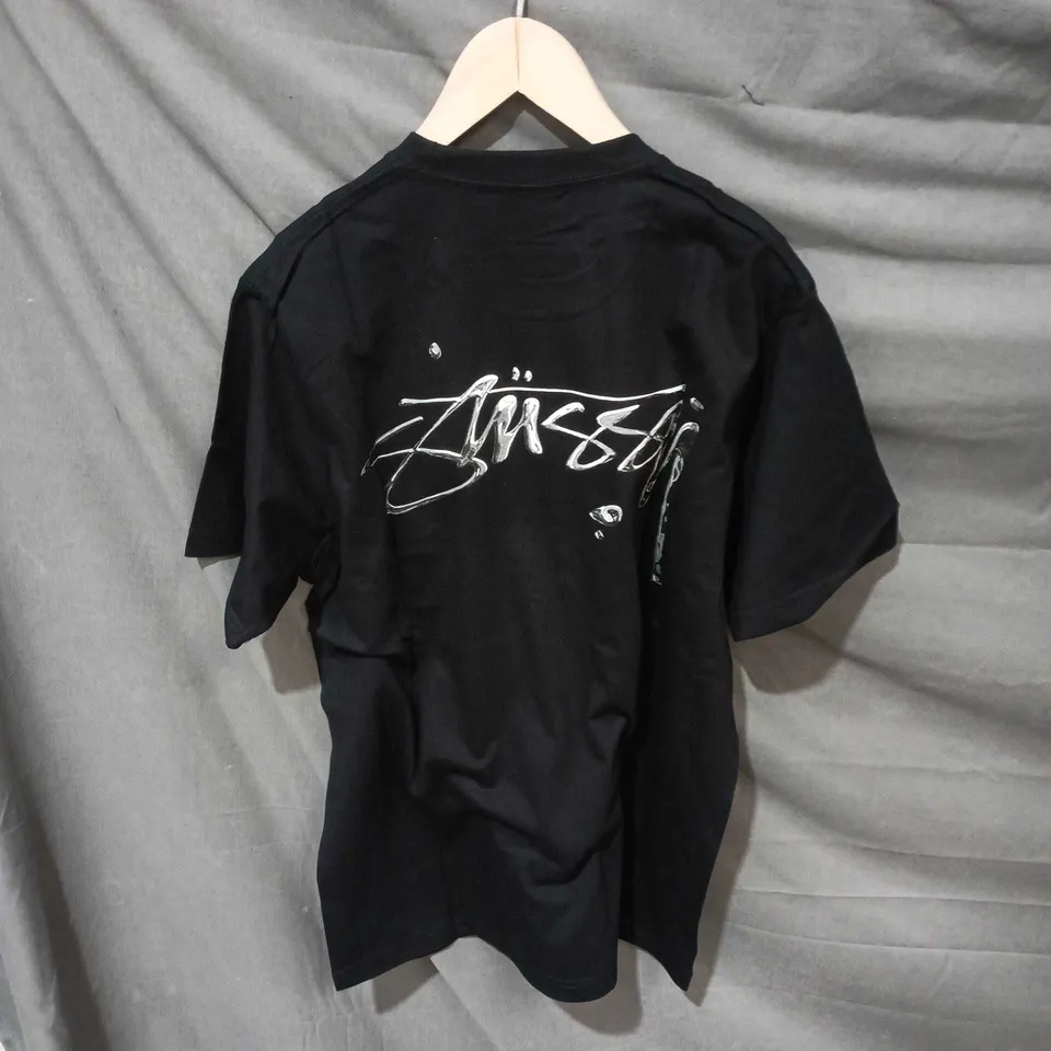 STÜSSY T-SHIRT – BLACK, SIZE M