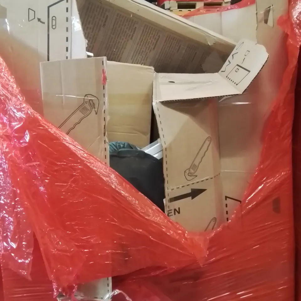 PALLET OF ASSORTED HOUSEHOLD GOODS AND PRODUCTS TO INCLUDE;DESK MAT,MATTRESS,WATERGUN