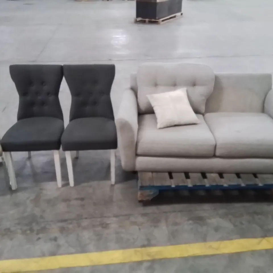 PALLET CONTAINING 1 INCOMPLETE SOFA AND 3 CHAIRS