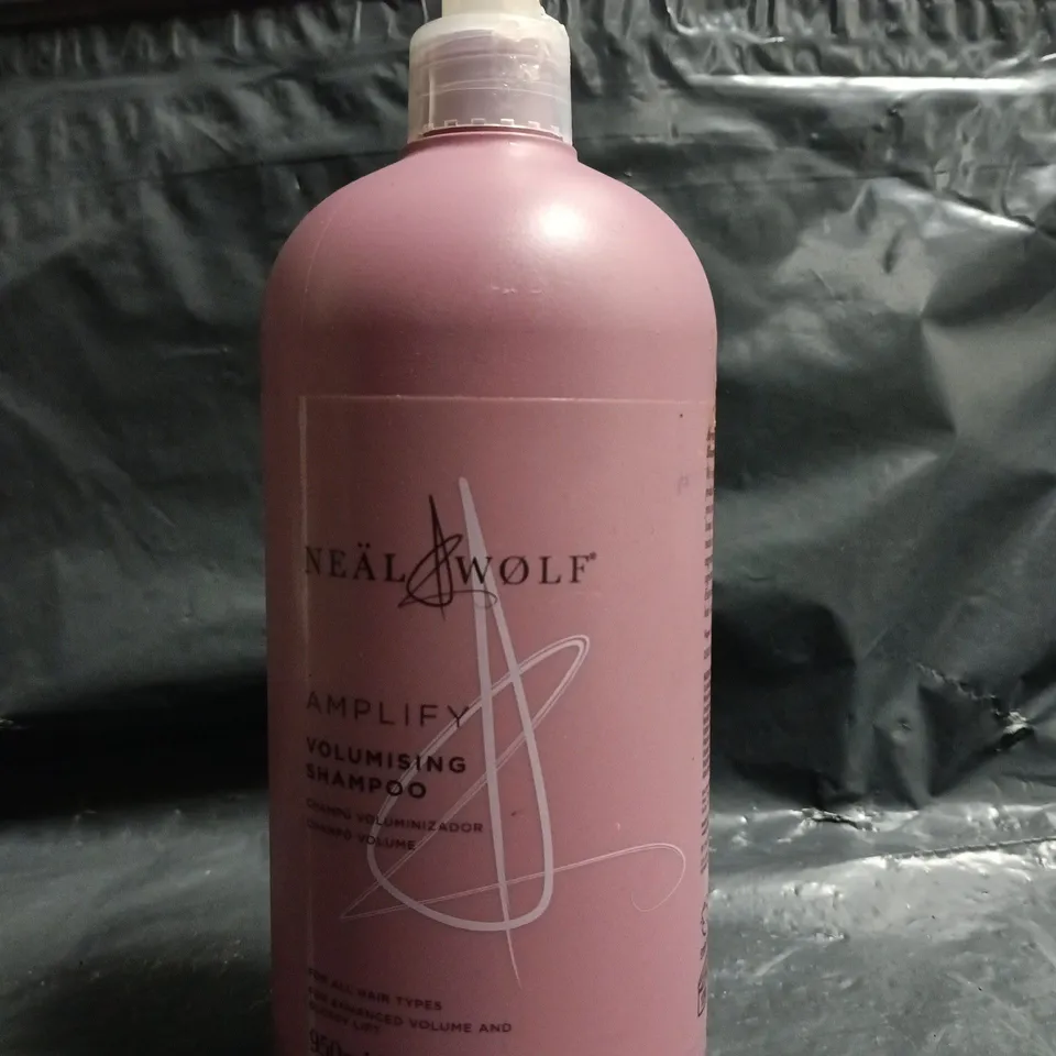 NEAL WOLF AMPLIFY VOLUMISING SHAMPOO (950ML)