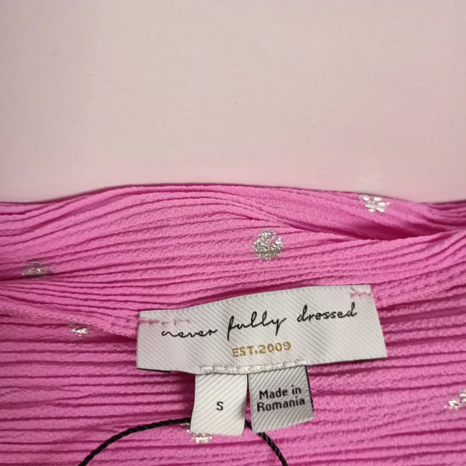 NEVER FULLY DRESSED PINK PLEATED DRESS – SIZE S – MADE IN ROMANIA