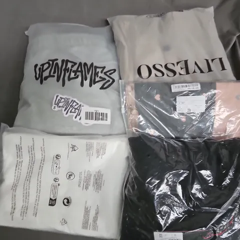 APPROXIMATELY 35 ASSORTED CLOTHING ITEMS IN VARIOUS SIZES, STYLES & COLOURS TO INCLUDE JOGGERS, DRESSES, TOPS, ETC - COLLECTION ONLY