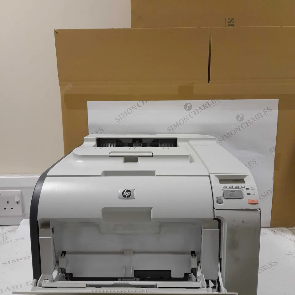 HP COLOUR LASERJET CP2025 PRINTER
