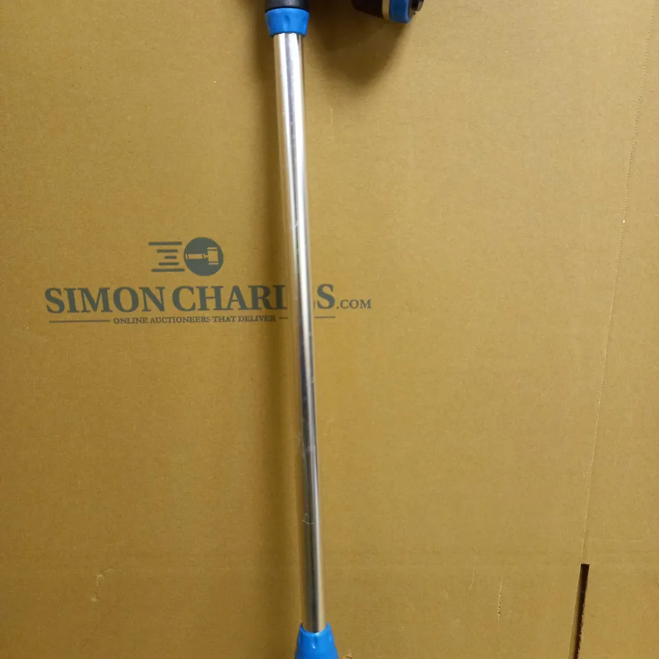 FLIPO DRAGONFLY 30" WATERING WAND & SPRINKLER BLUE