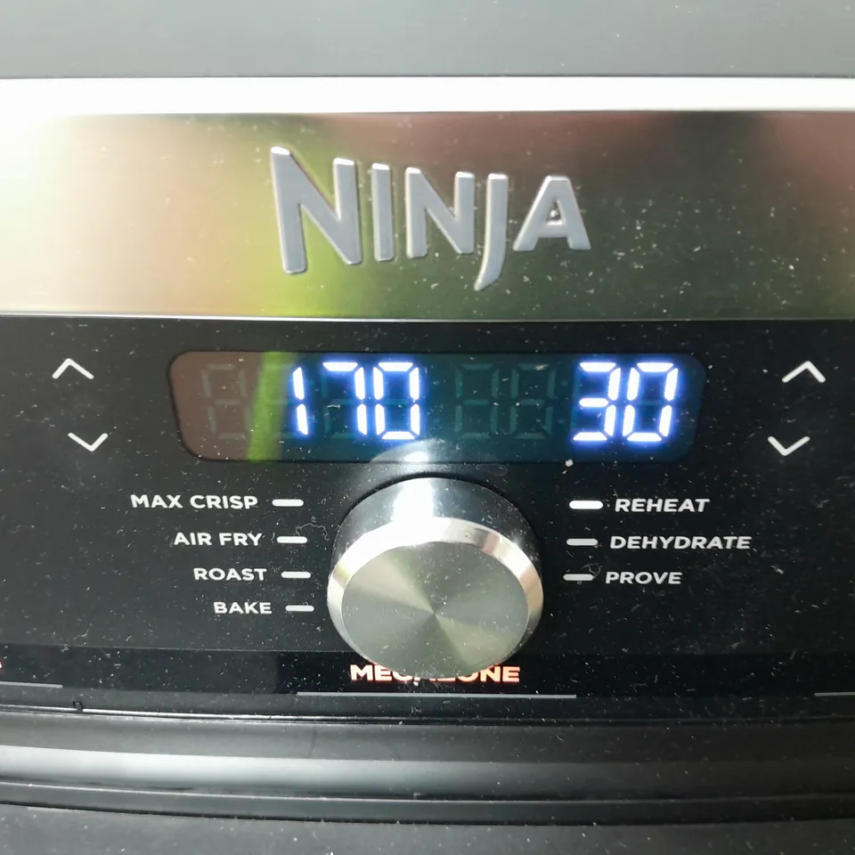 BOXED NINJA 10.4L FOODI FLEXDRAWER DUAL AIR FRYER IN BLACK AF500UK