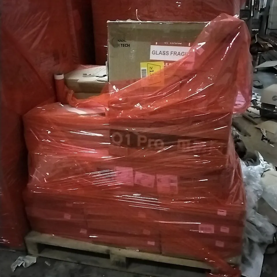 PALLET CONTAINING ASSORTED PRODUCTS INCLUDING PEACOCK OUTDOOR SIDE TABLES & 3D PRINTER