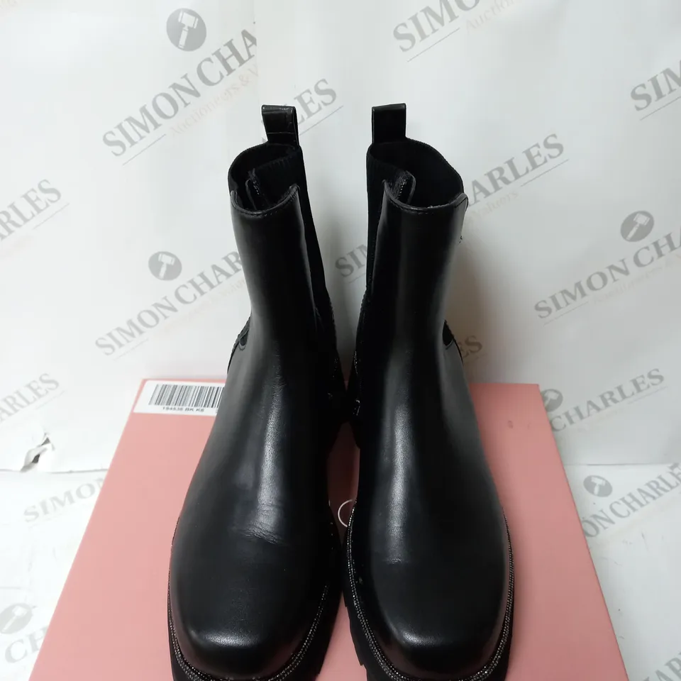 MODA IN PELLE GERRI BLACK LEATHER UK 6 - BOXED 