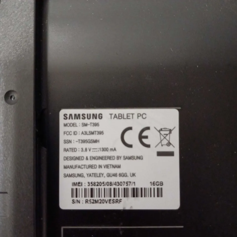 SAMSUNG GALAXY TABLET PC SM-T395, 16GB – CRACKED SCREEN