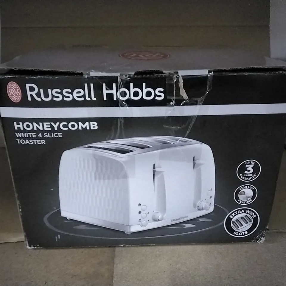 RUSSELL HOBBS 4 SLICE HONEYCOMB TOASTER 
