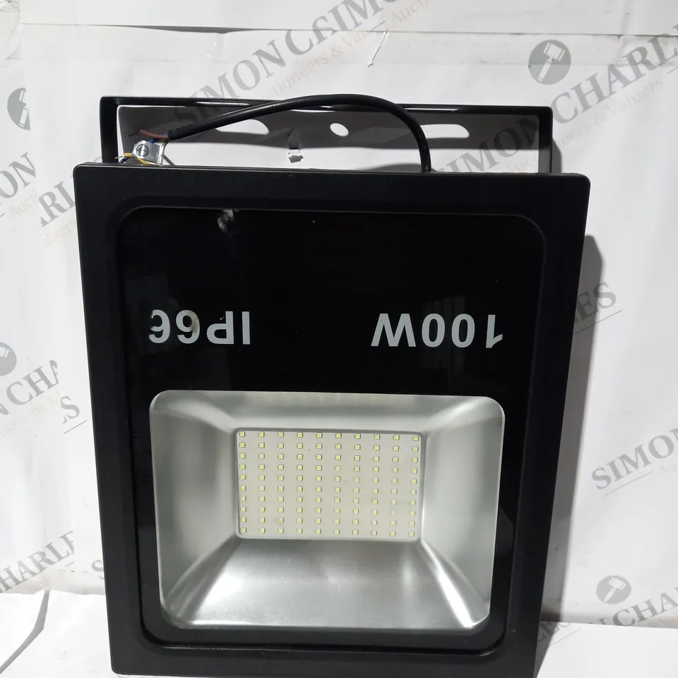BOXED GOODWIN 100W LIGHT