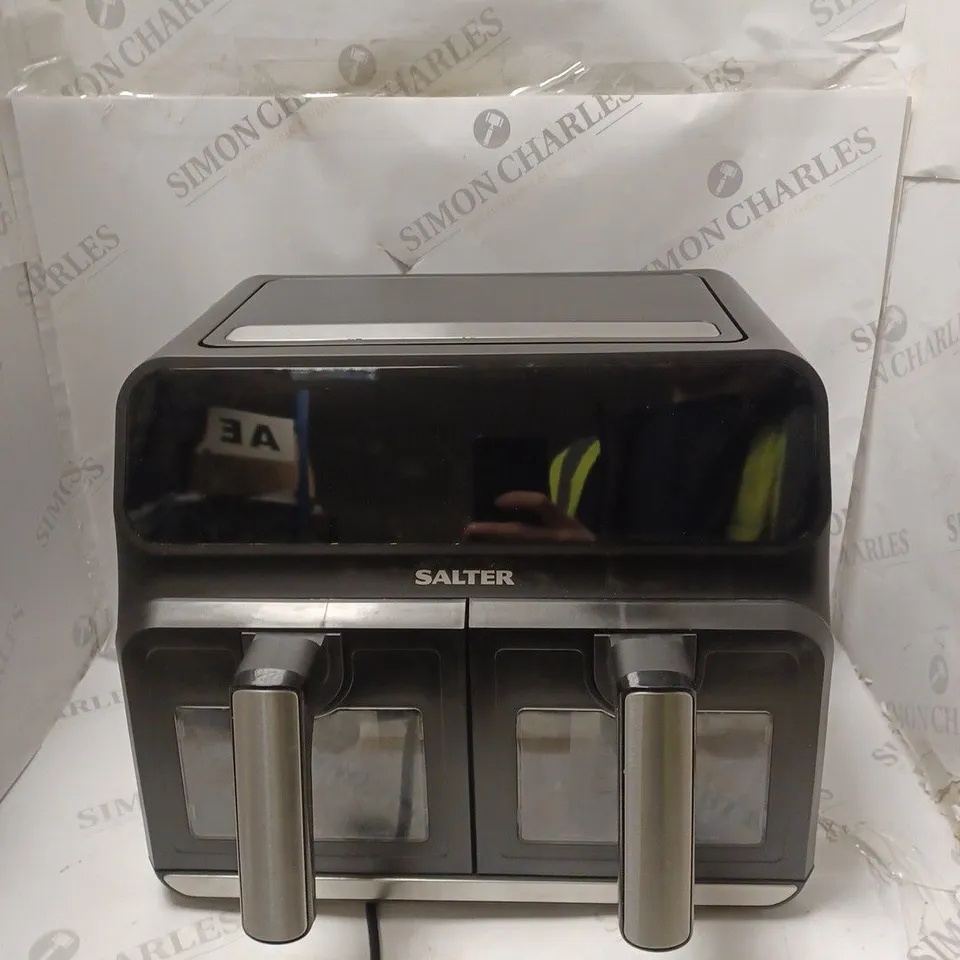 BOXED SALTER DUAL AIR FRYER 7.6L