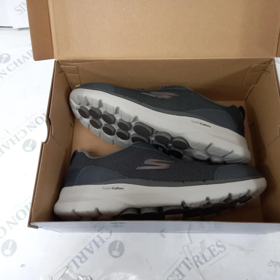 SKETCHERS GOWALK 6 SIZE MENS 10 