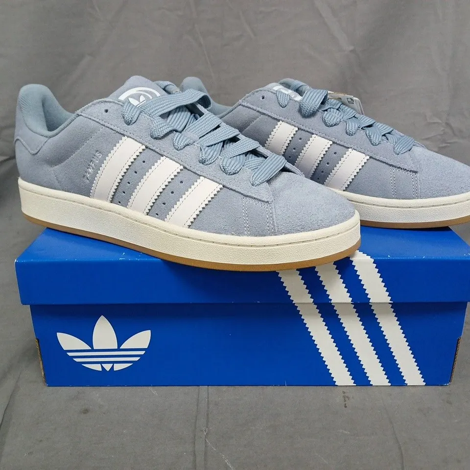 BOXED PAIR OF ADIDAS CAMPUS 00S SHOES IN LIGHT BLUE/WHITE SIZE 11