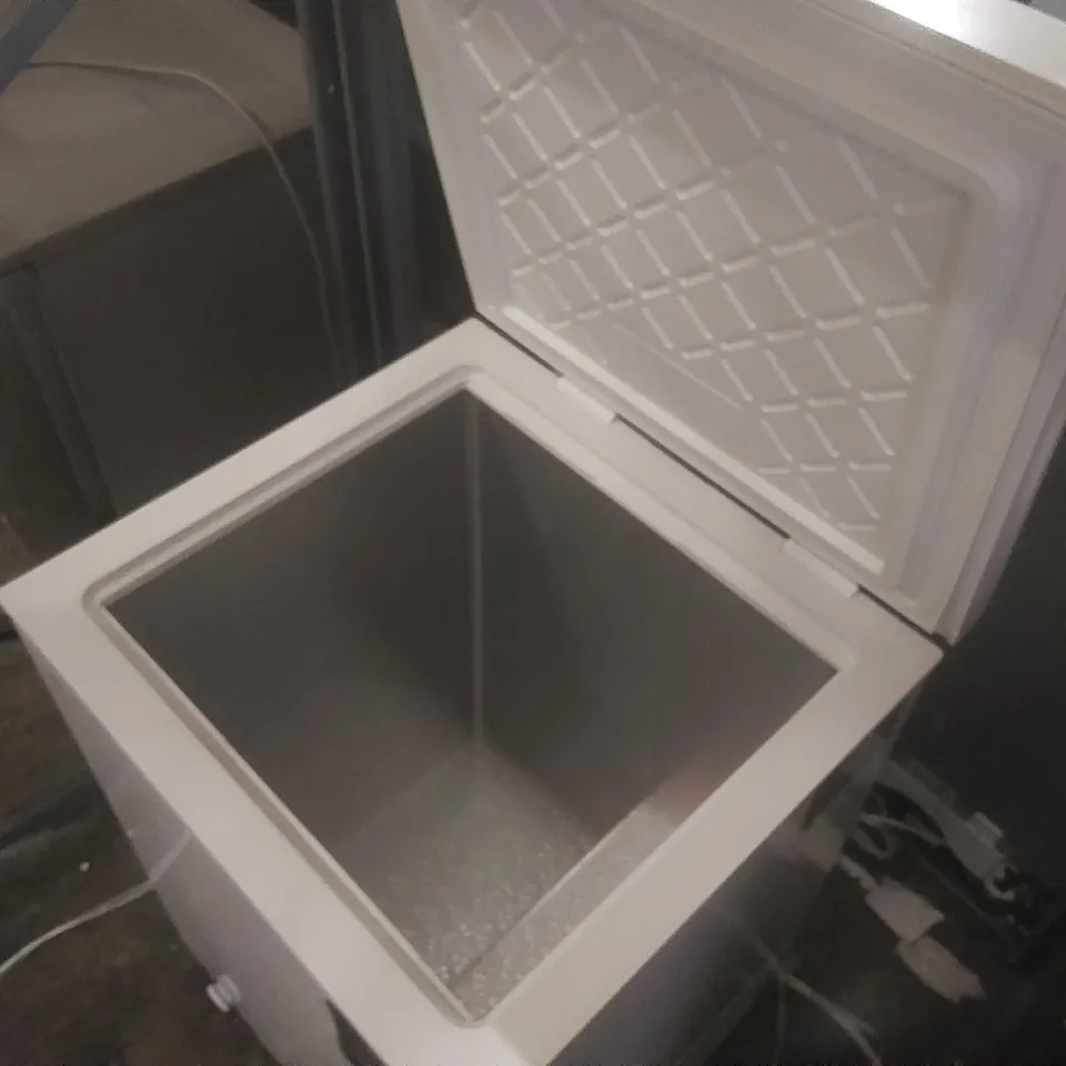 LOGIK L145CFW25 CHEST FREEZER - WHITE