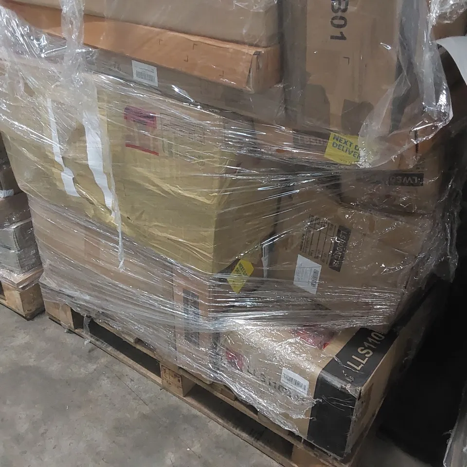 PALLET OF ASSORTED ITEMS INCLUDING SONGMICS KITCHEN BINS AND OTHER ASSORTED ITEMS