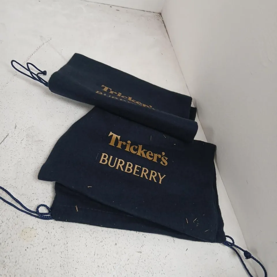 TRICKER'S FOR BURBERRY DERBY ON RUBBER SOLE – BLACK LEATHER BROGUES, UK 4