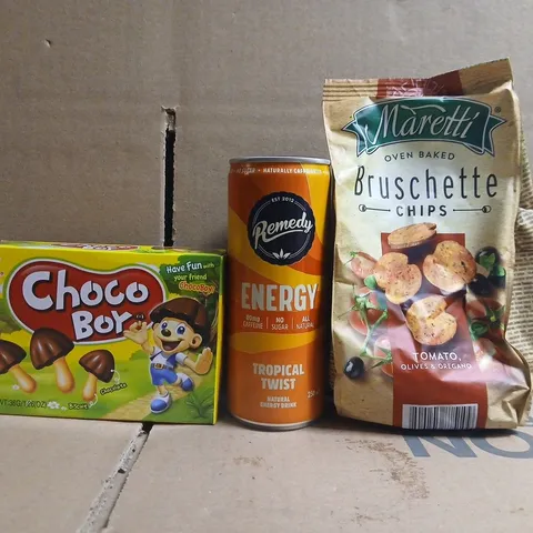 APPROXIMATELY 10 ASSORTED FOOD AND DRINK ITEMS TO INCLUDE CHOCO BOY, REMEDY ENERGY DRINK, ETC