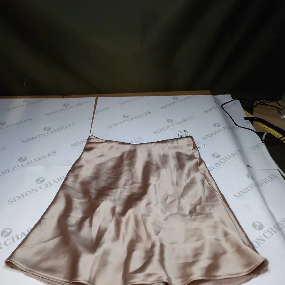 ZARA GOLD SKIRT - SIZE SMALL