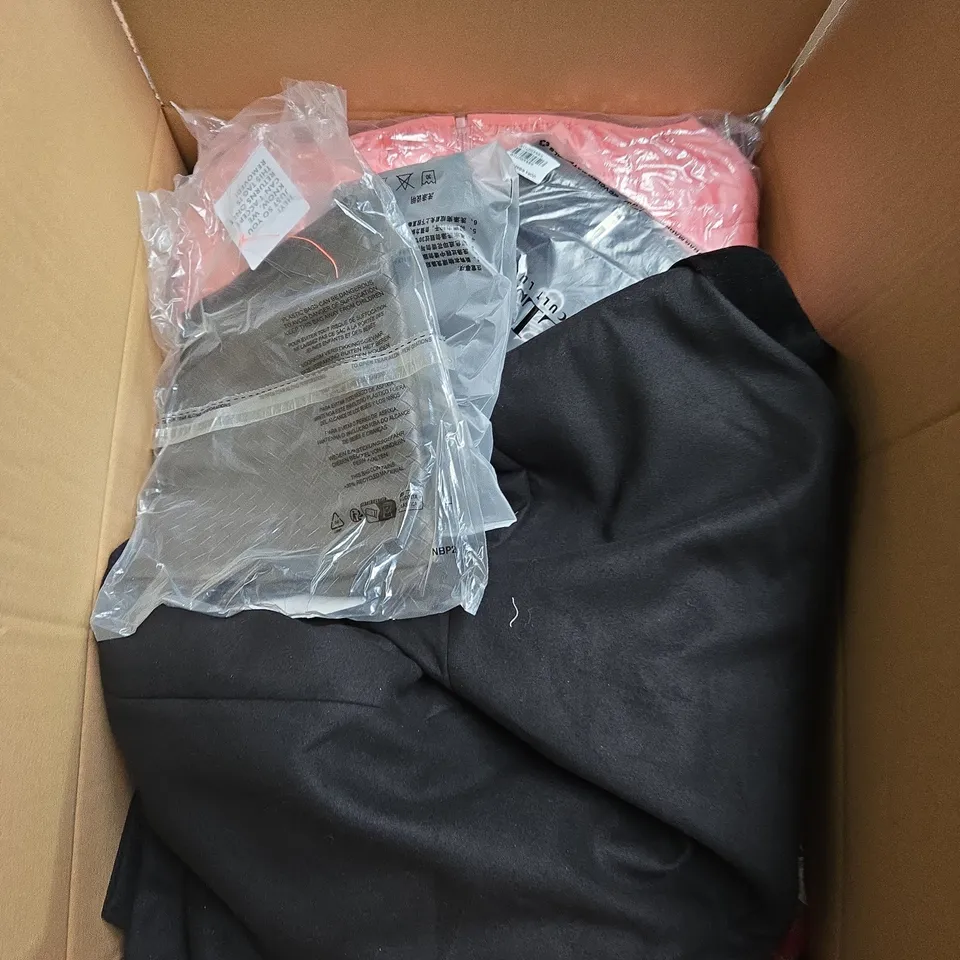 LARGE BOX OF ASSORTED CLOTHING ITEMS IN VARIOUS SIZES, STYLES AND COLOUR 