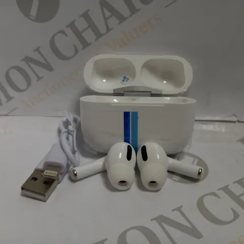 TRUE WIRLESS EARBUDS IN CASE - WHITE (USES LIGHTNING CONNECTOR TO CHARGE)