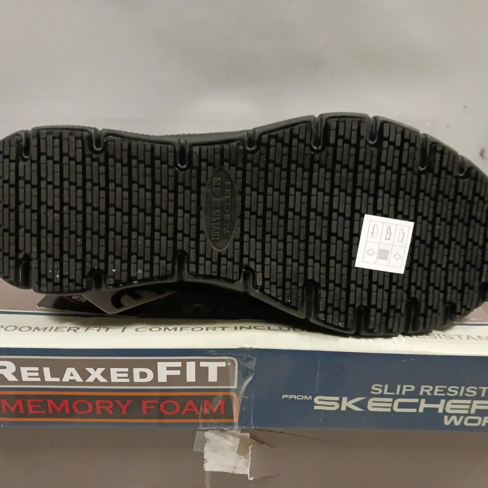 SKETCHERS WORKWEAR NAMPA SLIP ON PLIMSOLL - BLACK - SIZE 5