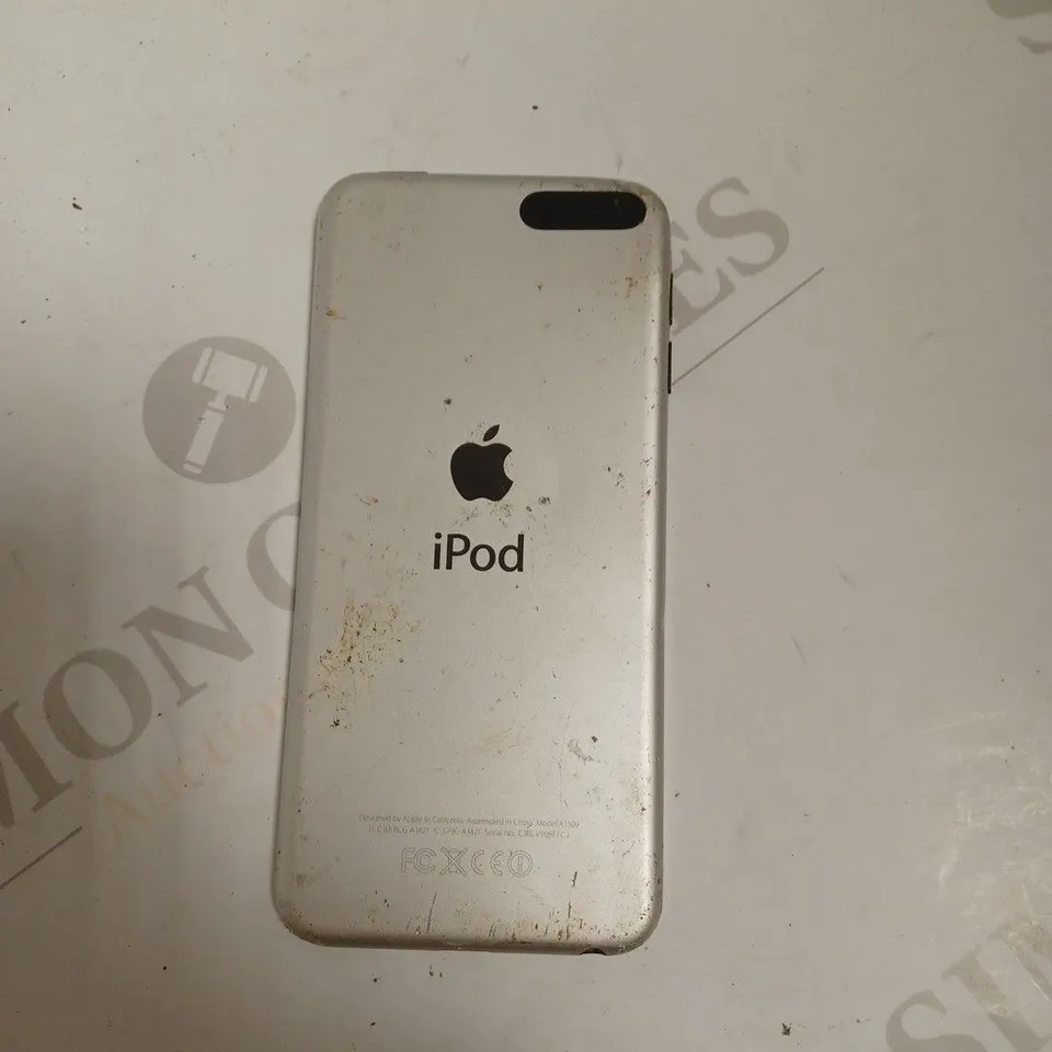 APPLE IPOD TOUCH 5TH GEN 
