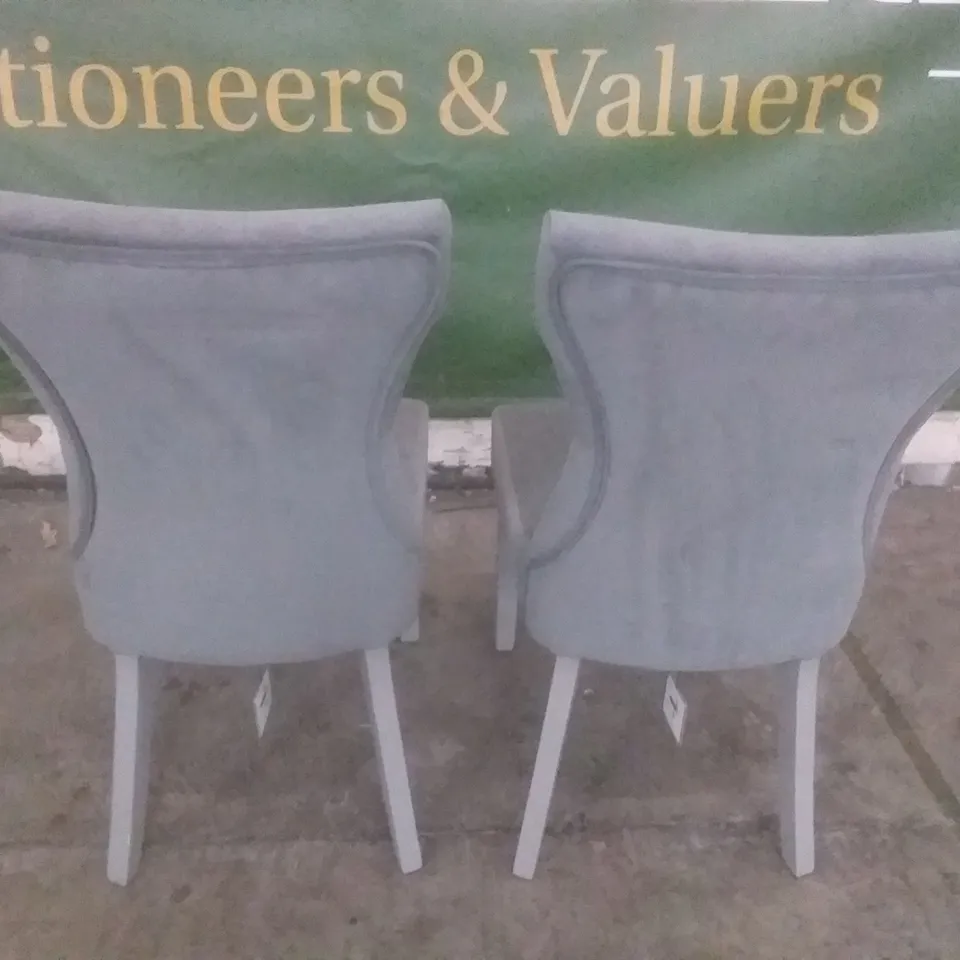 SET OF 2 NEW BEWLEY GREY VELVET BUTTON BACK DINING CHAIRS (GREY LEG)