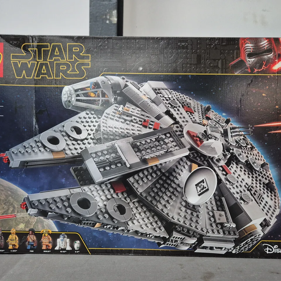 BOXED LEGO STAR WARS MILLENNIUM FALCON 75257 RRP £149.99