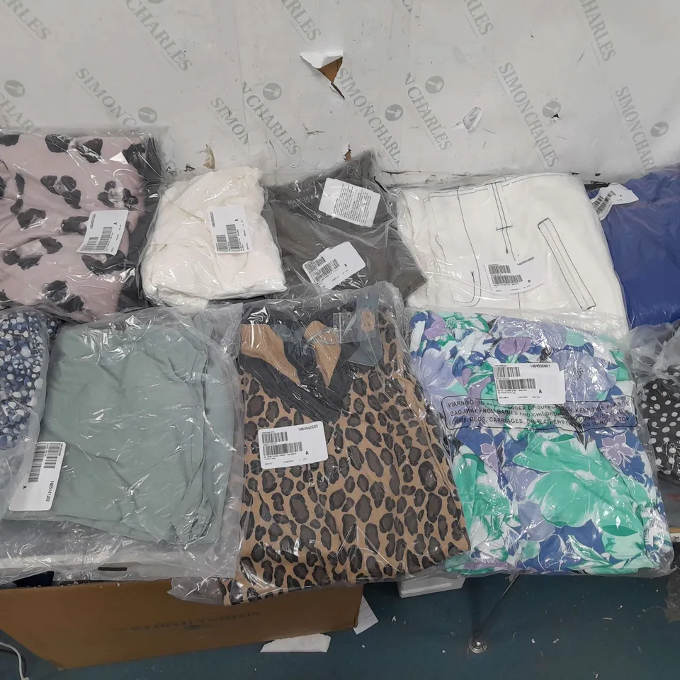 BOX OF APPROXIMATELY 10 ASSORTED BAGGED CLOTHING PIECES IN VARIOUS STYLES AND SIZES