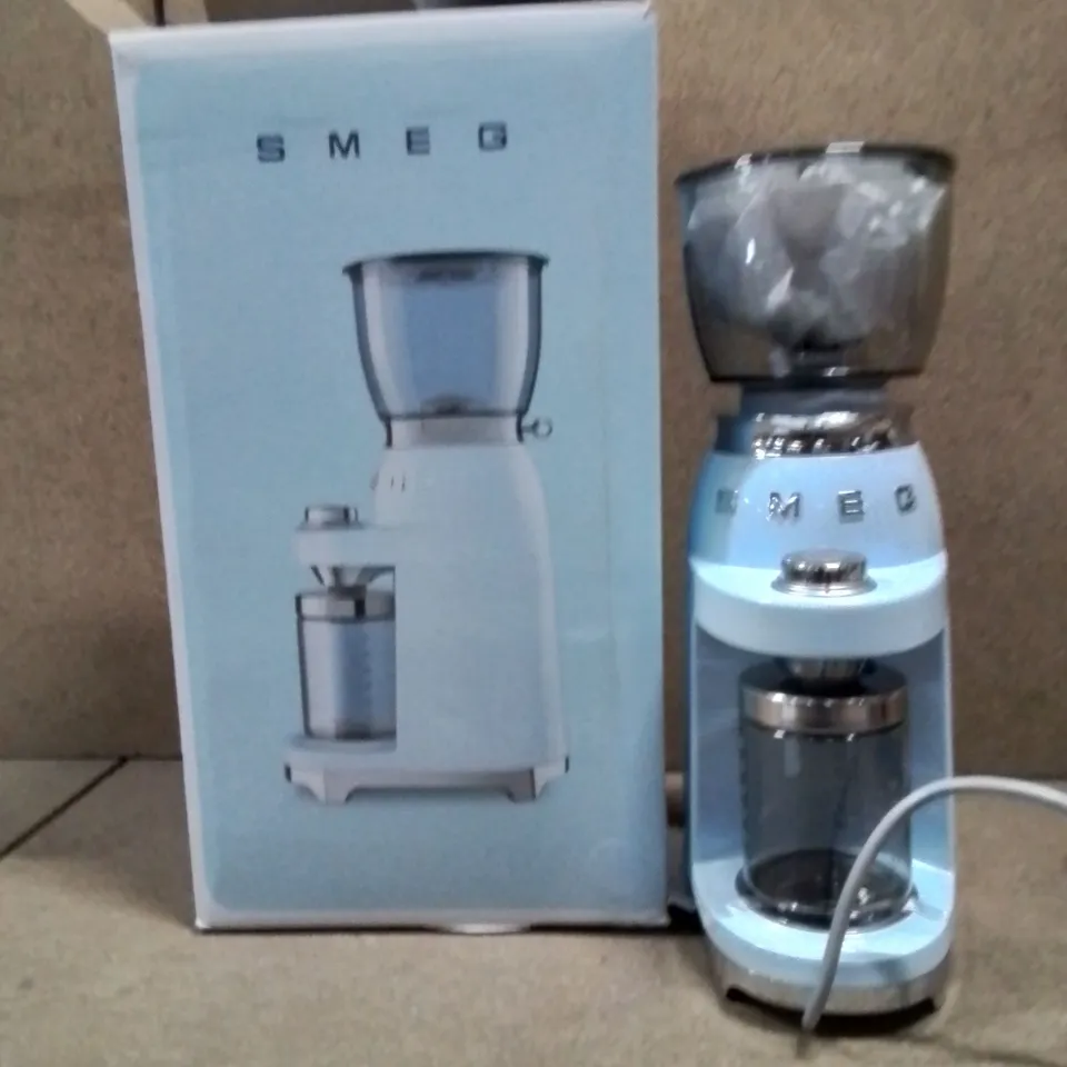 BOXED SMEG COFFEE GRINDER MACHINE 