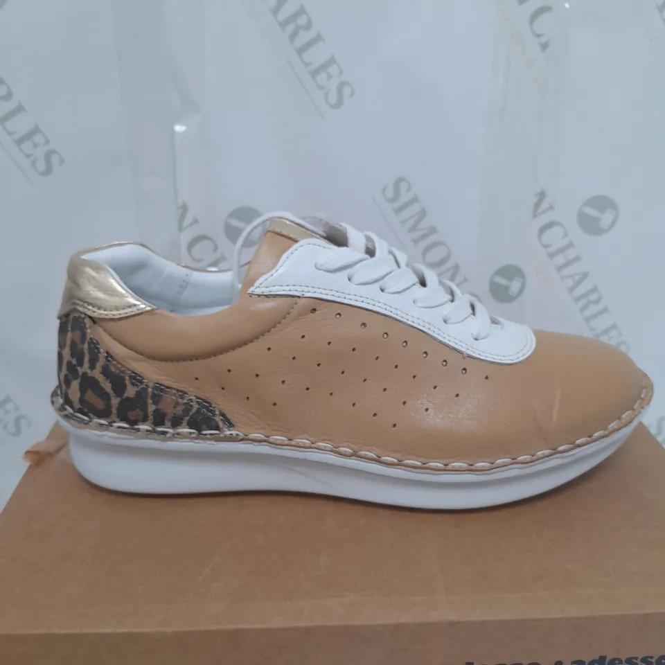 BOXED PAIR OF ADESSO EMILY LEATHER TRAINERS IN BROWN/LEOPARD SIZE 5