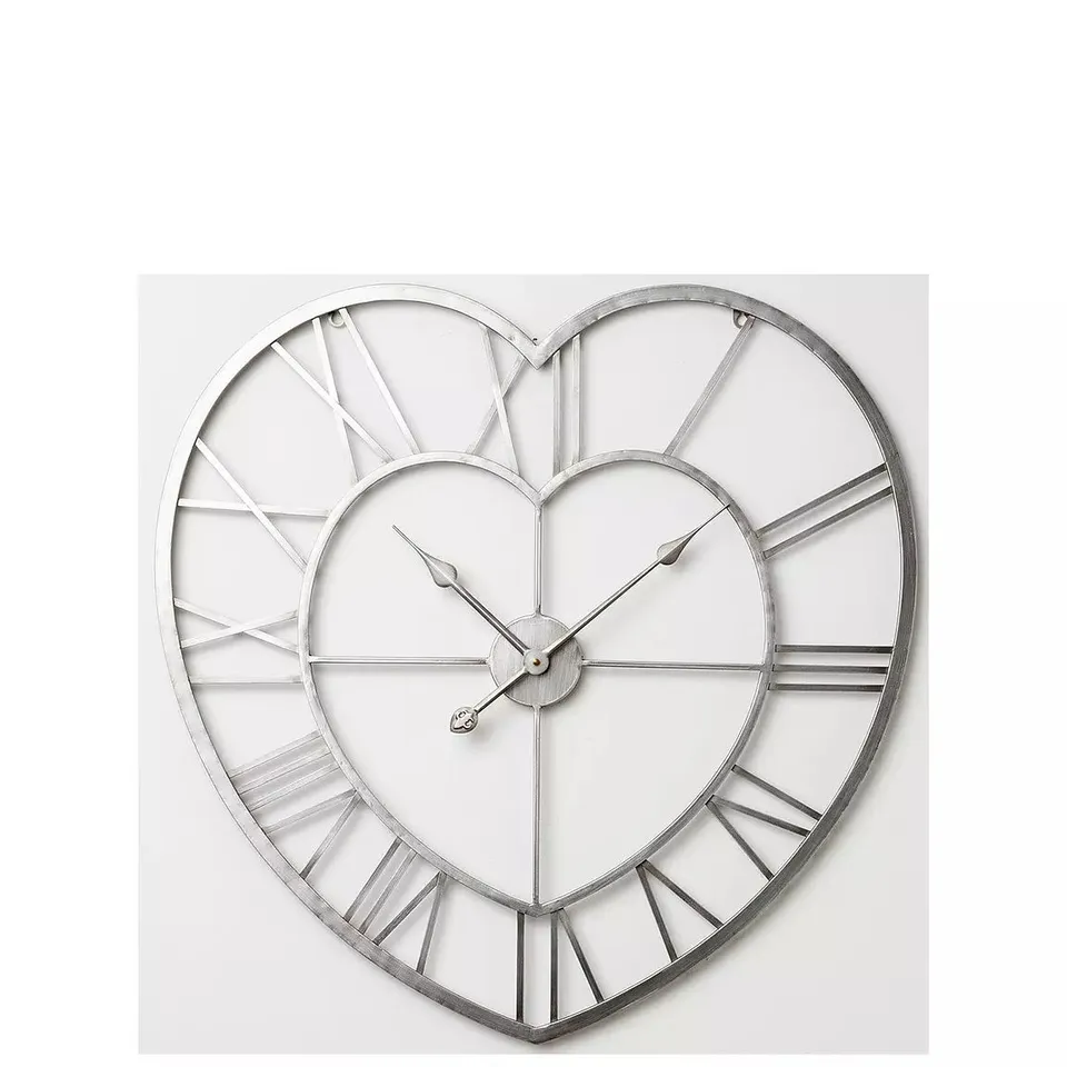 HEART SHAPED WALL CLOCK  RRP £60